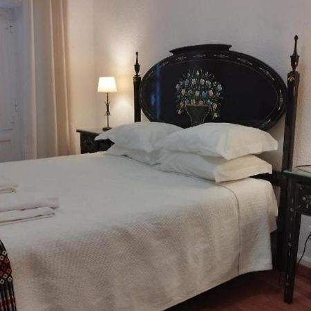 Mont' Sobro Hostel เอโวรา ภายนอก รูปภาพ