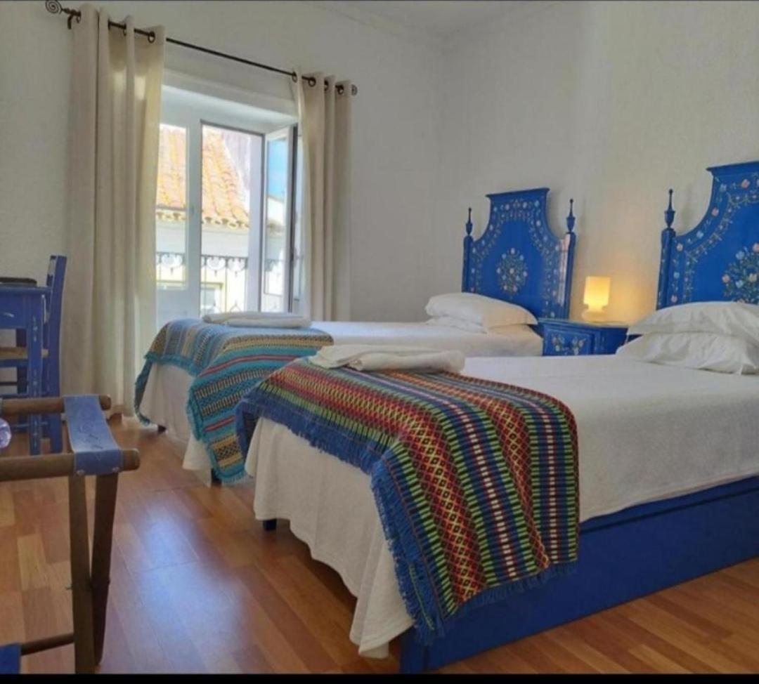 Mont' Sobro Hostel เอโวรา ภายนอก รูปภาพ