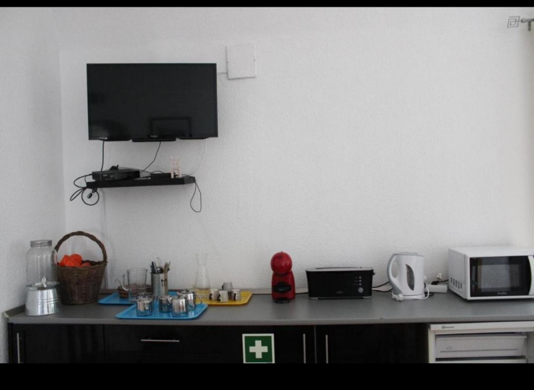 Mont' Sobro Hostel เอโวรา ภายนอก รูปภาพ