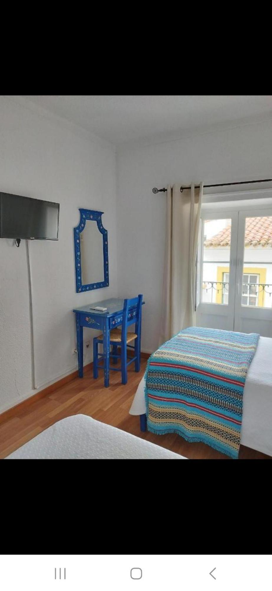 Mont' Sobro Hostel เอโวรา ภายนอก รูปภาพ
